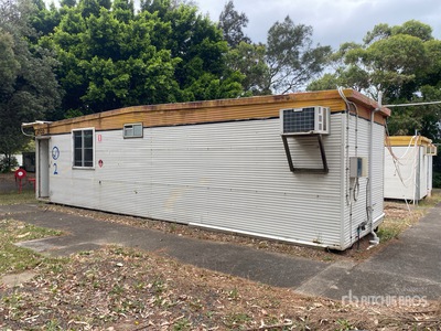 10.9 m x 3 m Skid-Mounted Mobile Office