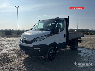 Iveco Daily 35-120 Camión volquete (Inoperable)