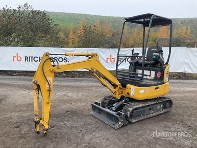 2016 Komatsu PC14R3 Mini Excavator