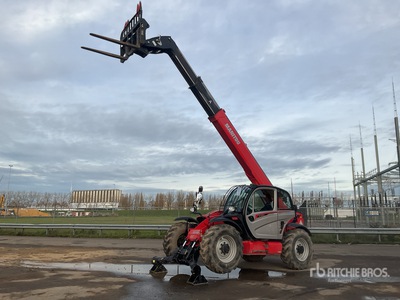2021 Manitou MT1335 Manipulador Telescópico