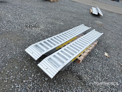 2025 6 Ton Aluminum Loading Ramps (Unused)