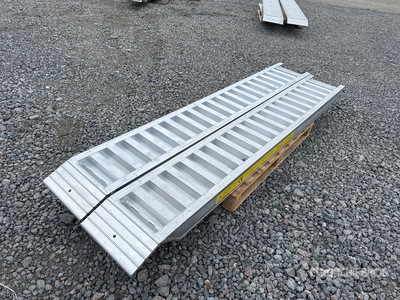 2025 6 Ton Aluminum Loading Ramps (Unused)