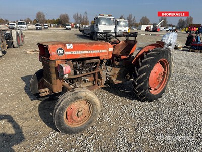 Massey Ferguson 130 Trattore agricolo 2RM (Inoperable)
