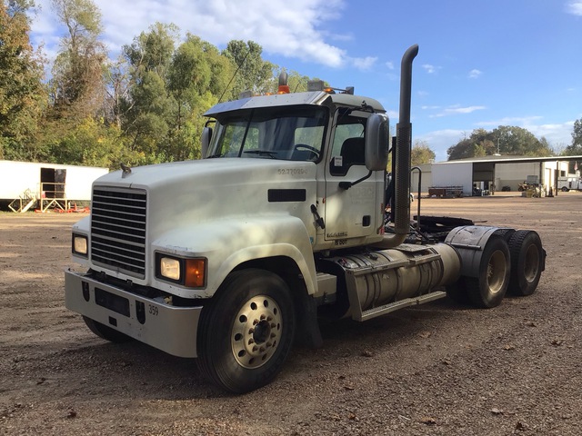 2013 Mack CHU613 6x4 T/A Day Cab Truck Tractor