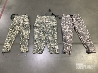 (30) Pairs of Cold Weather Trousers & (2) Pairs of Extreme Cold Weather Trousers