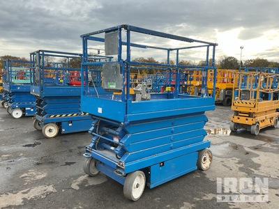 2015 Skyjack SJIII4632 Electric Piattaforma aerea verticale