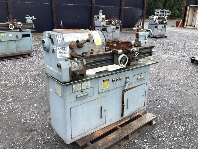 Standard-Modern 1334 Lathe
