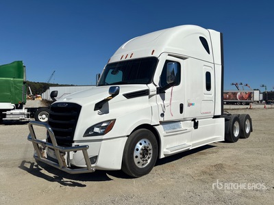 2022 Freightliner Cascadia 126 6x4 T/A Sleeper Truck Tractor