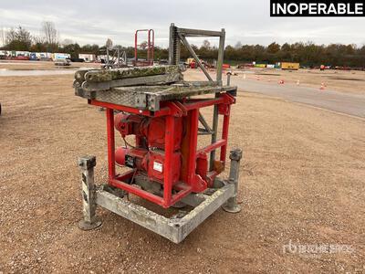 2006 PEC 120 Plateforme Elevatrice A Cremailliere Vertical Mast Lift (Inoperable)