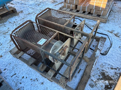 Quantity of (2) Raumheizer