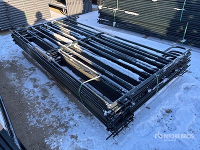 Quantity of (10) 2025 BYT RP96 9 ft 6 in x 5 ft Ranch Livestock Panel (Unused)