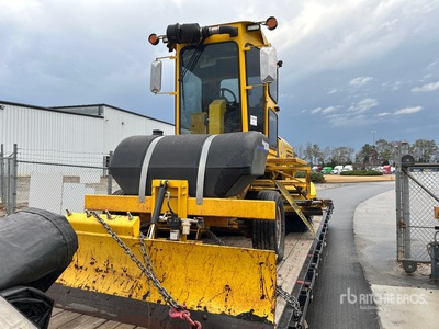 2019 Superior Broom DT74J Self-Propelled Broom