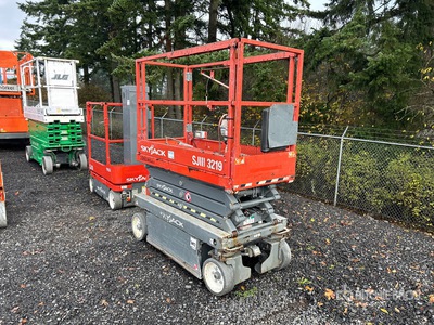 2017 Skyjack SJIII-3219 Electric Scissor Lift