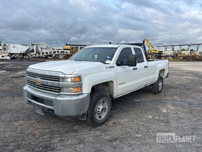 2016 Chevrolet 2500 4x2 Crew Cab بيك اب