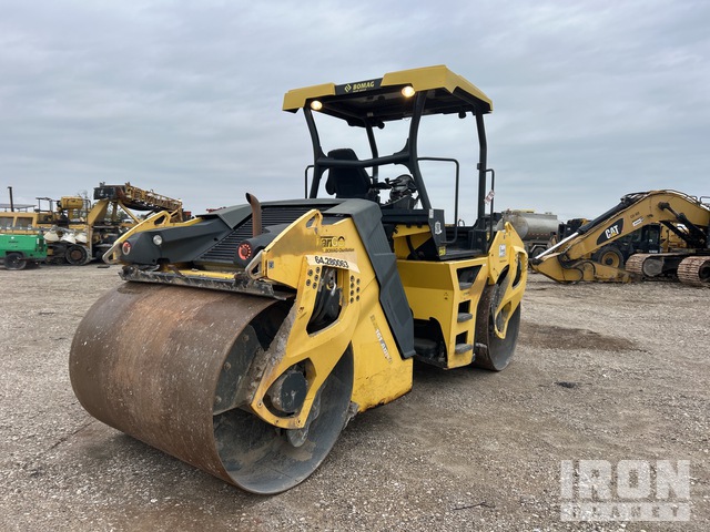 COMPACTADOR 2015 BOMAG BW161ADO5