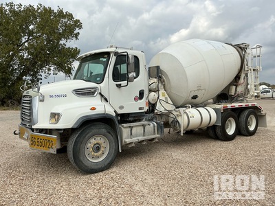 2015 Freightliner 114SD 6x4 Camion hormigonera