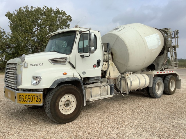 2015 Freightliner 114 SD 6x4 Mixer Truck
