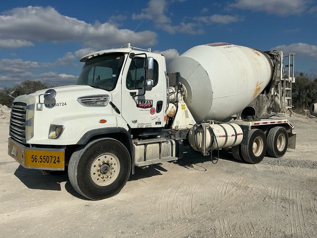 2015 Freightliner 114 SD 6x4 Mixer Truck