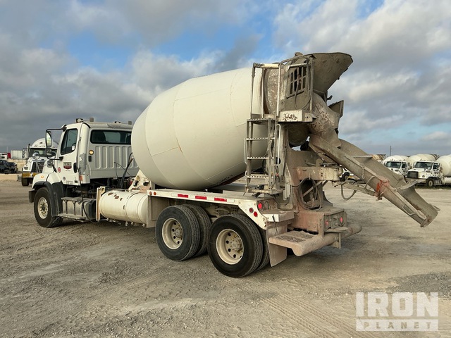 CAMIóN REVOLVEDOR 2016 FREIGHTLINER MCNEILUS 10.5 CYD