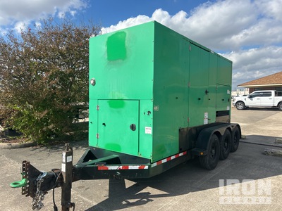 2015 Cummins C00D6R-1508335 300 kW Mobile Generator Set