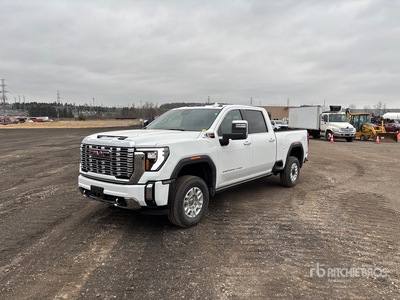 2024 GMC Sierra 2500HD Denali 4x4 Crew Cab Pickup