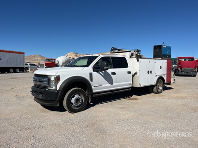 2019 Ford F-550 XLT 4x4 Crew Cab Service Truck