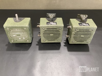(3) Harris RF-5980-SA001 Speakers