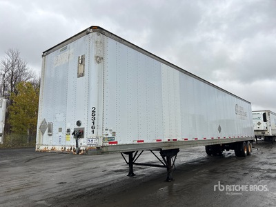 1999 Stoughton 53 ft x 102 in T/A Gesloten aanhangwagen