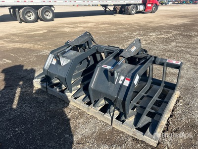 84 in HD82-3 Skid Steer Grapple