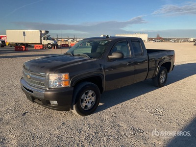 2011 Chevrolet Silverado 1500 LT 4x4 Extended Cab Pickup