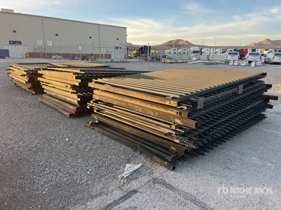 Quantity of 10 ft x 8 ft Fencing