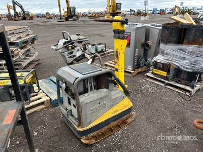 2018 Wacker Neuson DPU6555-HE Reversible Plancha compactadora