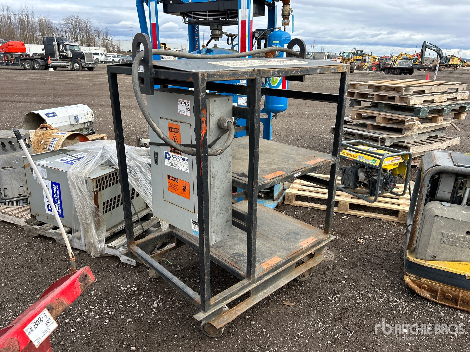 2012 Lincoln Electric CK2198-4CSA 225 A Mobile 4-PK SETUP Electric Welder