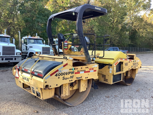 COMPACTADOR 2008 SAKAI SW990