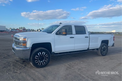 2019 Chevrolet Silverado 2500 4x4 Crew Cab Pickup