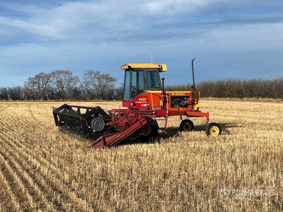 1982 Versatile 4400 22 ft Swather Windrower