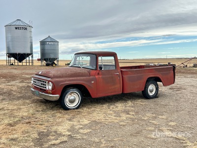 International 4x2 Pickup