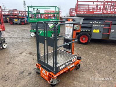 2020 JLG 830P Elevador vertical