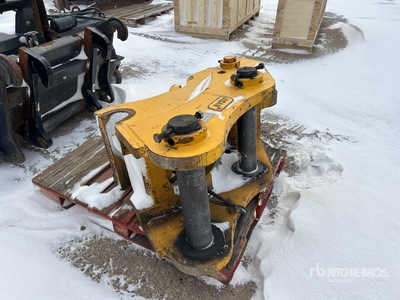 2024 Jisan QCCAT345 Excavator Coupler - Fits Cat 349