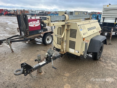 2014 Doosan Torre de iluminación