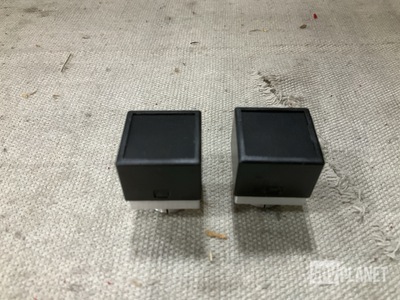 (2) Eaton 351-39506-016 Indicator Lights