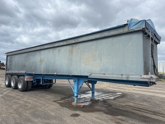 1980 Debora Downs 11 m Tri/A Tipping Trailer