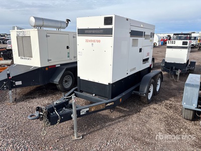 2018 MQ Whisperwatt DCA-70SSIU4F Mobile Generador