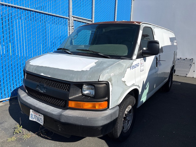 2007 Chevrolet Express 3500 Cargo Van
