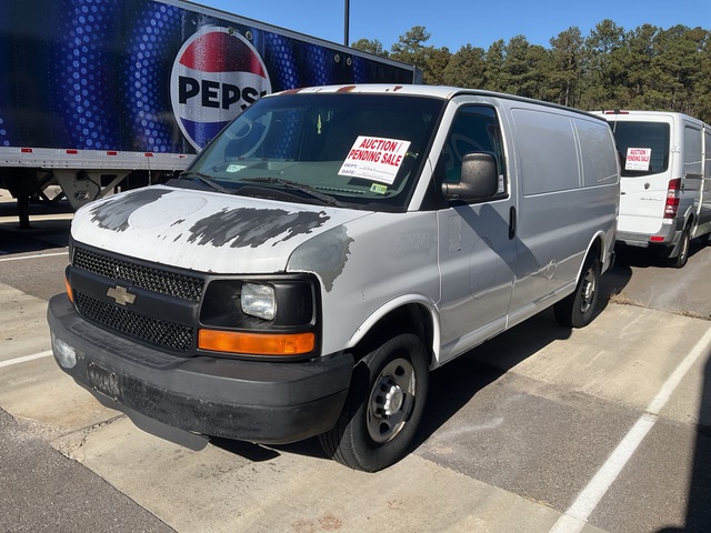 2008 Chevrolet Express 3500 Cargo Van (Inoperable)