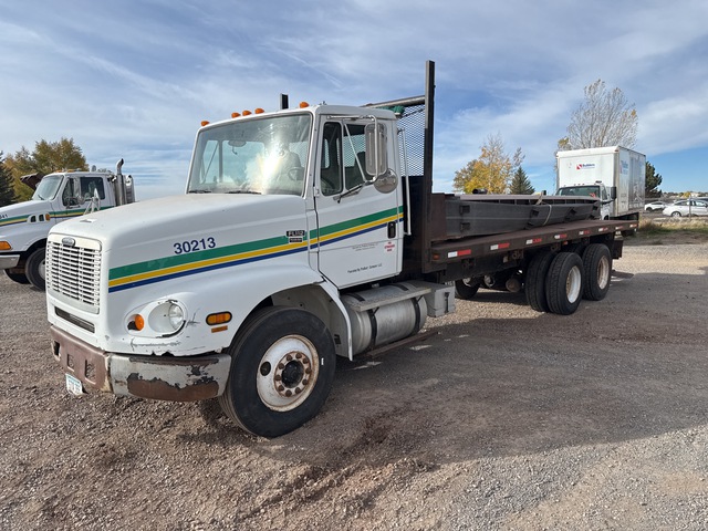 2004 Freightliner FL112 6x4 Flatbed Truck with Conveyor 2004 Freightliner FL112 6x4 Flatbed Truck with Conveyor