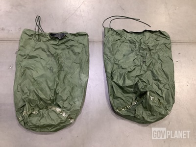 (36) Clothing Bags