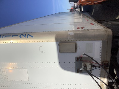 2005 Wabash 53 ft T/A Van Trailer