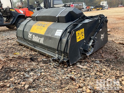 2022 (unverified) Bobcat SWB72 72 in Barredora para minicargadora