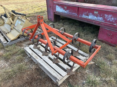 Douglas Mfg. 5 ft 3-Point Grubber